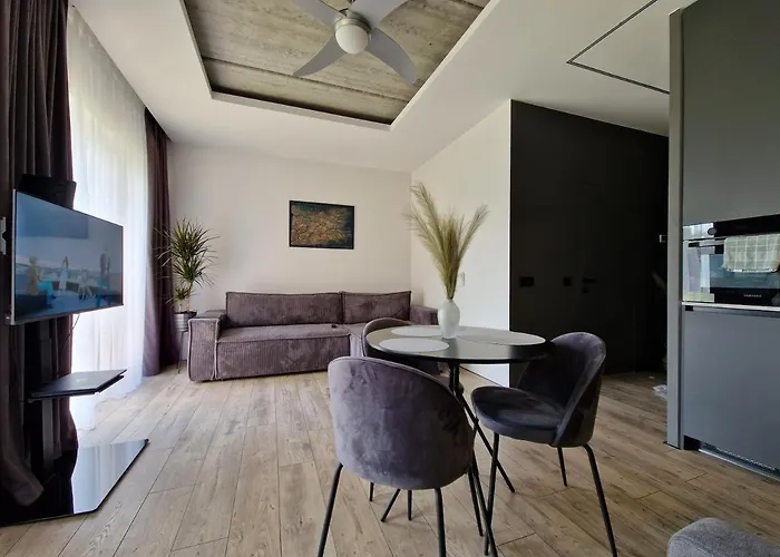 Apartamentai Bangu Namai